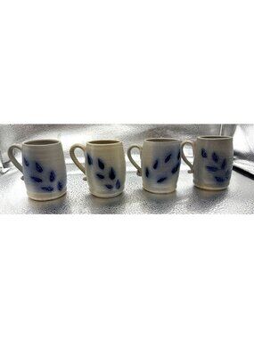 Vintage Set Of 4 Williamsburg Pottery Salt-Glazed Stoneware Mugs With Cobalt Blu